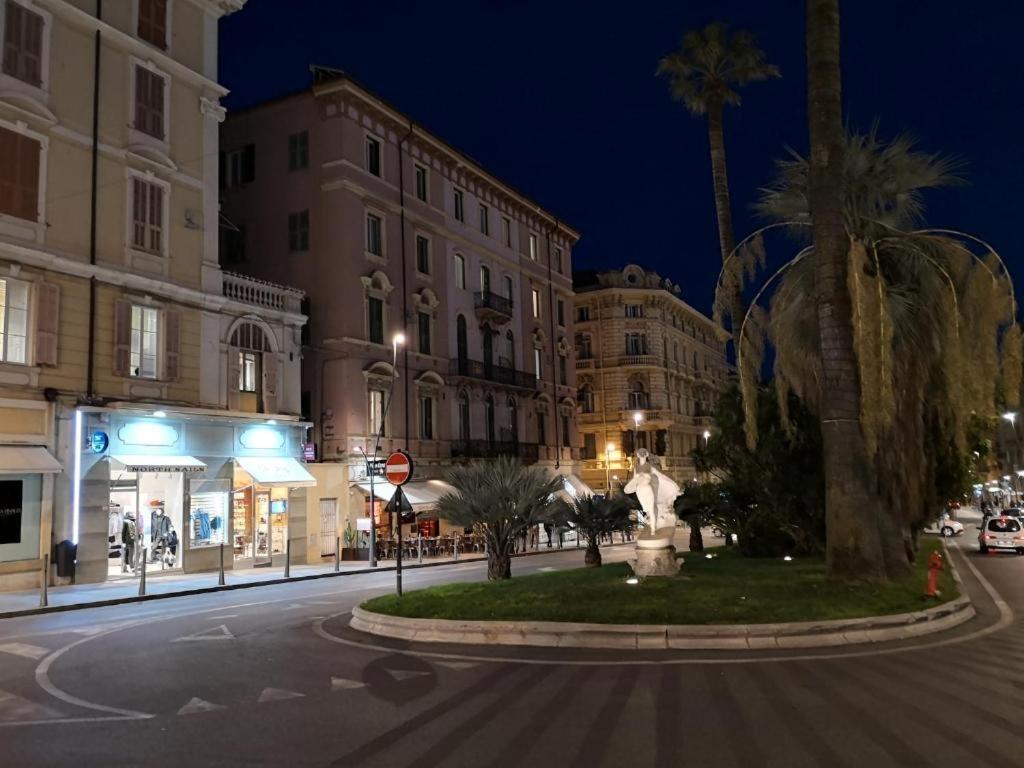 Petit Avec Classe Sanremo Exterior foto
